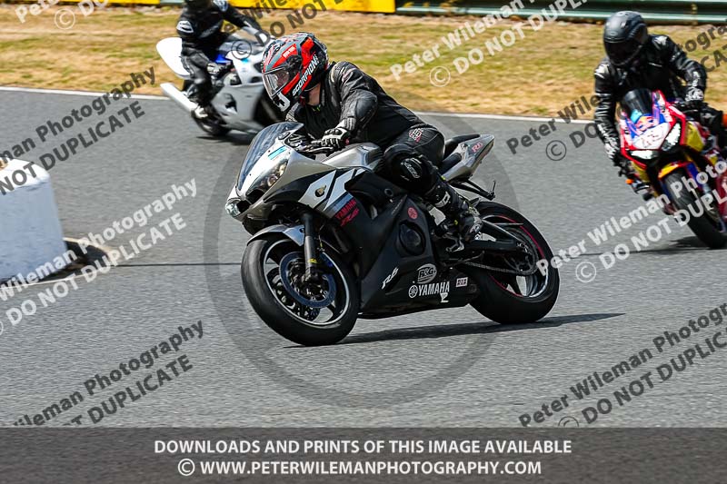 enduro digital images;event digital images;eventdigitalimages;mallory park;mallory park photographs;mallory park trackday;mallory park trackday photographs;no limits trackdays;peter wileman photography;racing digital images;trackday digital images;trackday photos